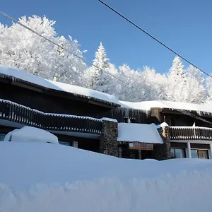 Les Marmottes 2 étoiles Nn Hotel Montferrier